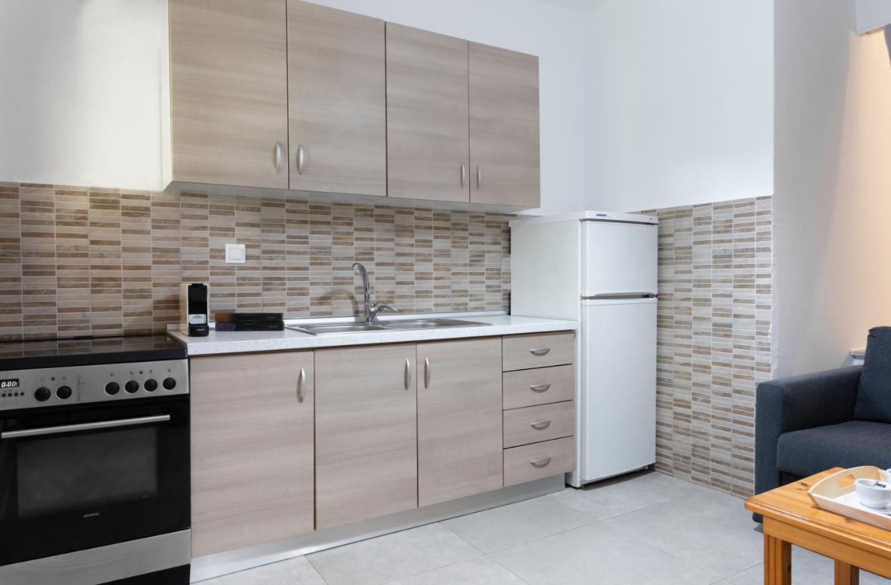Aelia Apartment เมตามอร์โฟซี ภายนอก รูปภาพ