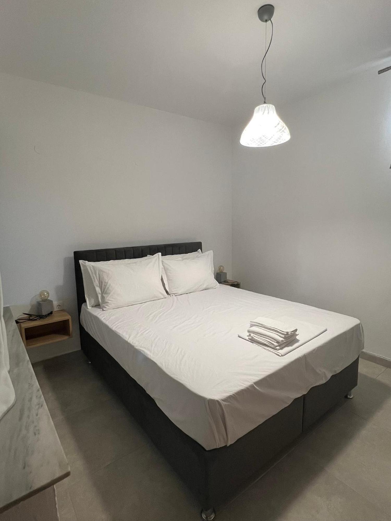 Aelia Apartment เมตามอร์โฟซี ภายนอก รูปภาพ